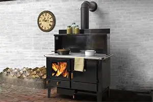 26 Necessary Tools for Off-Grid Living 