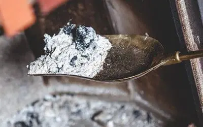 30 Survival Uses For Wood Ashes You Never Thought Of