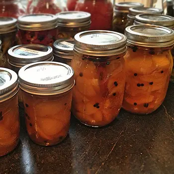 10 Canning Recipes From The Amish - Amish Canned Pickled Pears