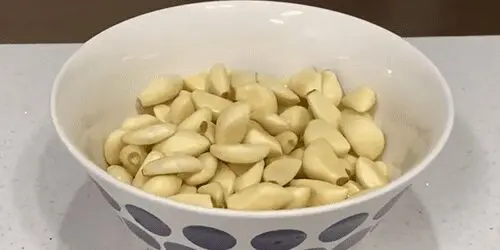 How To Make Pickled Garlic (And Why You Should Do It) - step 3