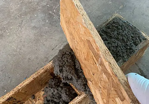 moulding papercrete bricks step 2