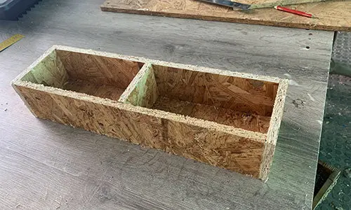 moulding papercrete bricks