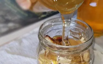 How To Preserve Foods In Honey