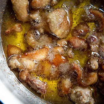 10 Foods To Store In Lard For A Long Shelf Life - duck