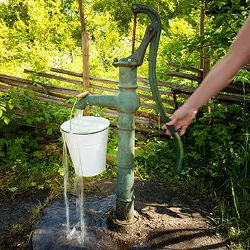 How to Get Running Water When the Next Hurricane Hits