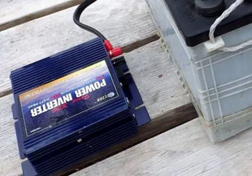 How to Turn a Car Battery in a Power Bank - step 2