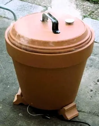 i use clay pots as cookers