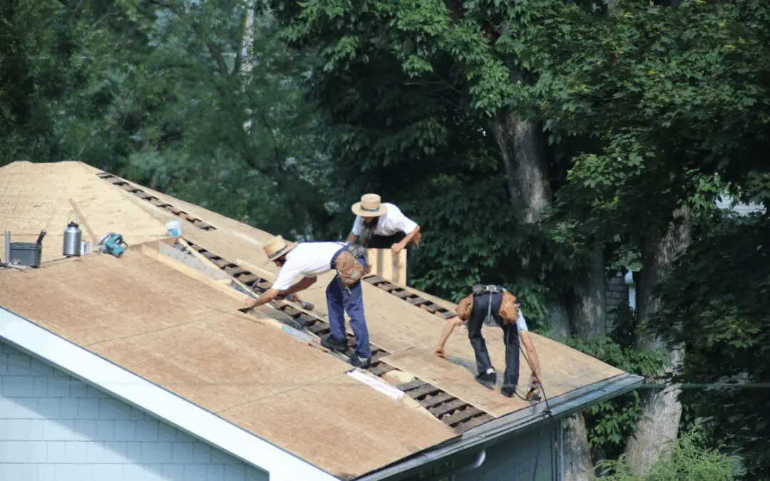 Ingenious Solar-Powered Projects Inspired By the Amish