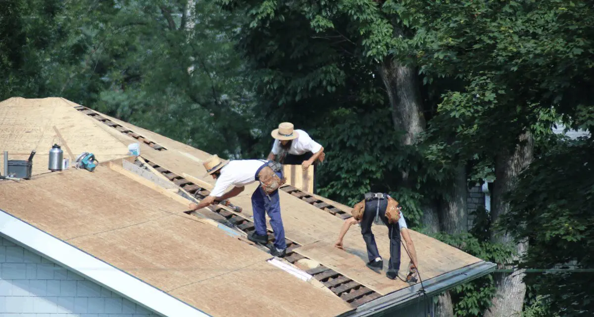 Ingenious Solar-Powered Projects Inspired By the Amish