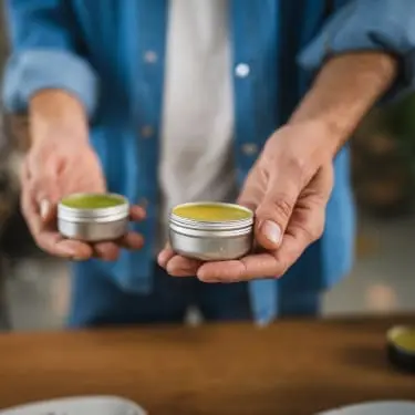 Heavy-Duty hand salve-1