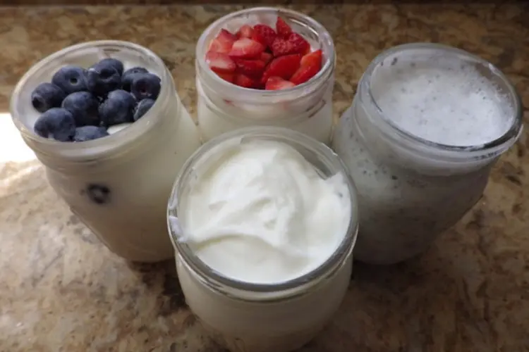 FLAVORING AND SWEETENING