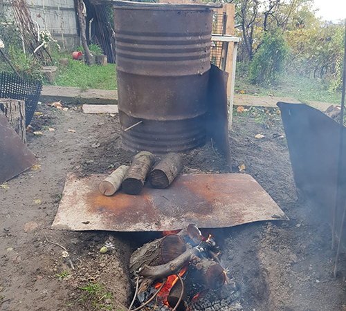 DIY Smokehouse in a Barrel