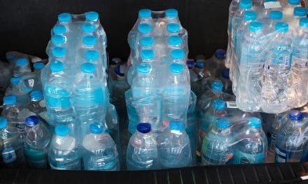 How To Store Water In Your Car For An Emergency