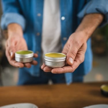 Heavy-Duty hand salve-1